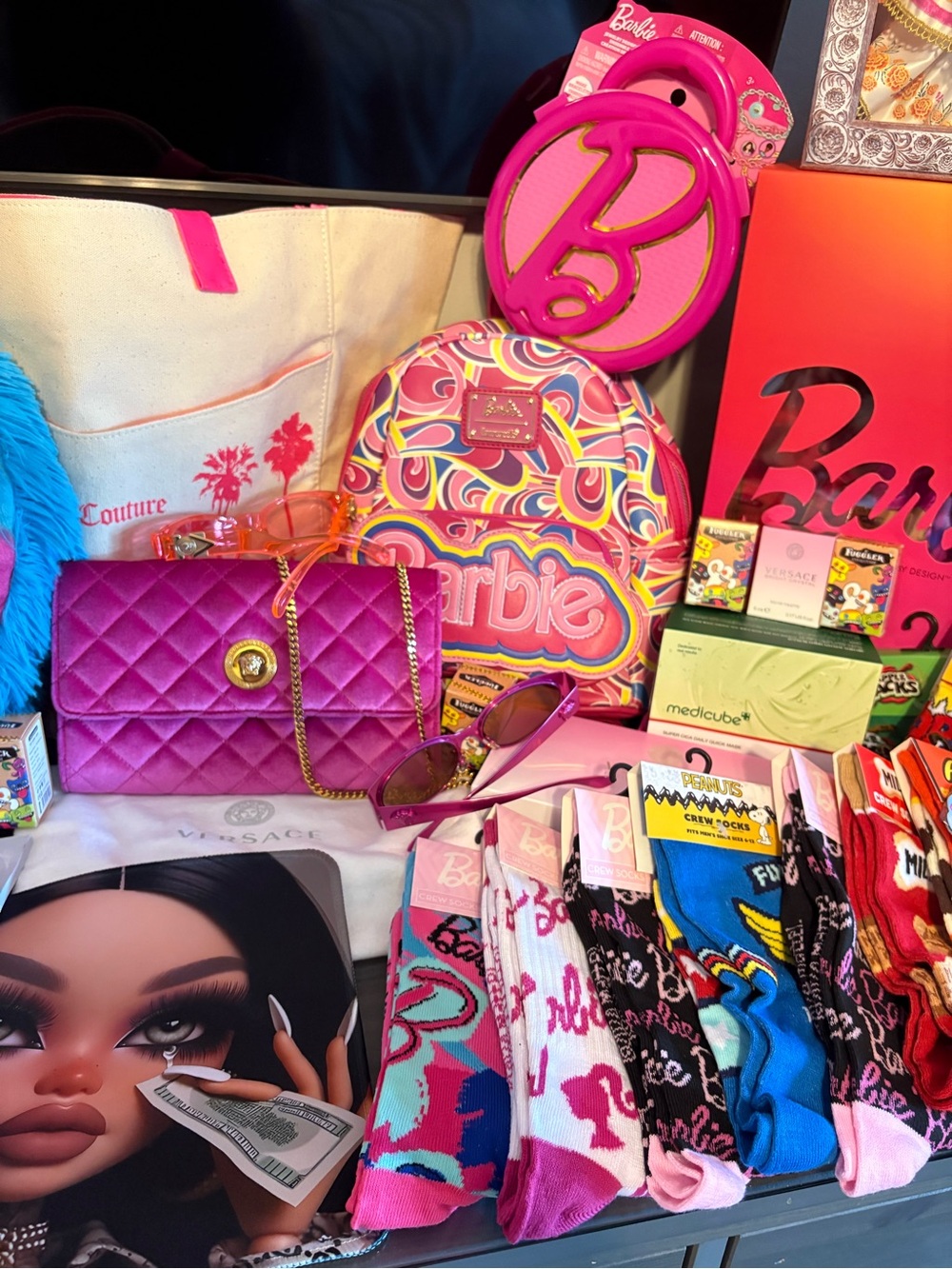 Barbie x Versace Event Friday 8/28 6:30pm! 🩷🎀 - Picture 4 of 17